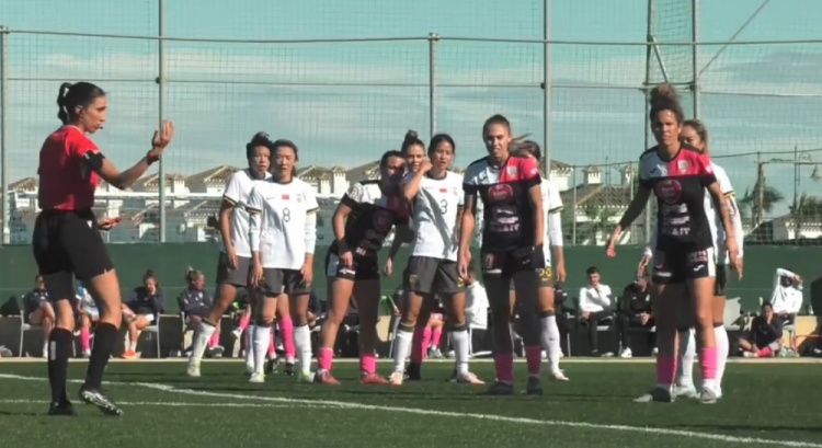  唐佳麗梅開二度、邵子欽破門，中國女足3-2擊敗Alhama俱樂部女足