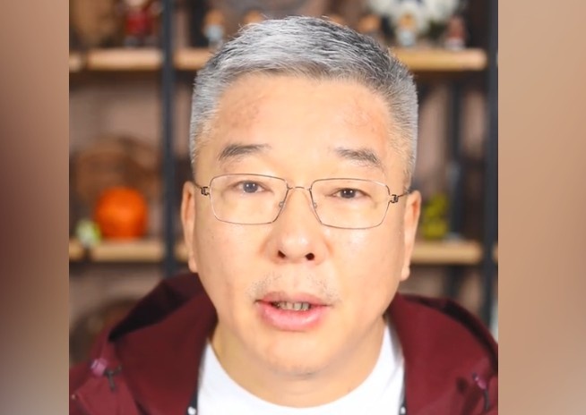  劉建宏談如何使用塞鳥：他滿足國(guó)足前腰要求，但不能讓他陷入群狼
