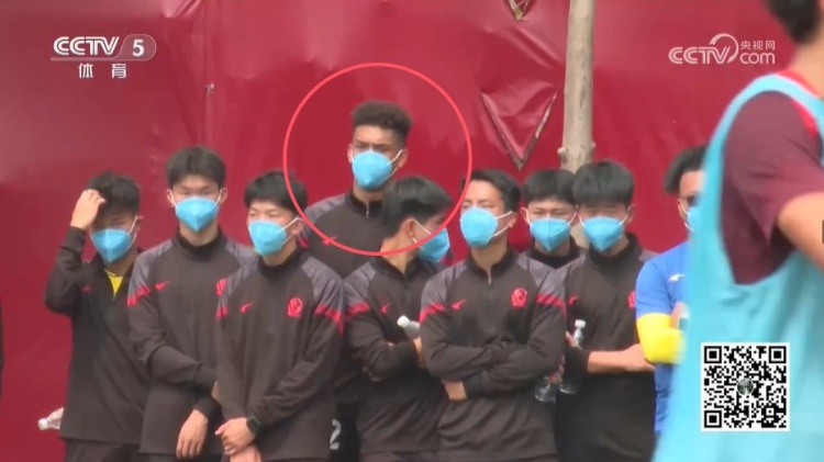  無緣U17國足名單，張洪福隨恒大足校觀摩國少隊訓(xùn)練