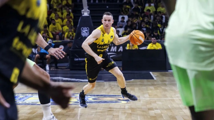  NBA初代老六，42歲進(jìn)入生涯巔峰？！